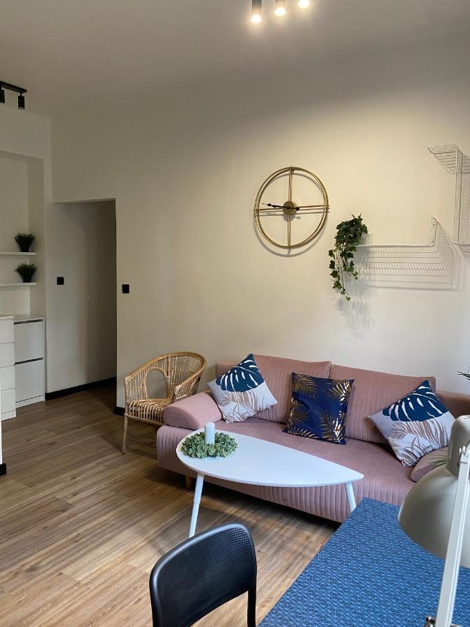 Przytulny I Nowoczesny Apartament Malgosi, 10 Min Pieszo Od Dworca I Galerii Катовице Екстериор снимка